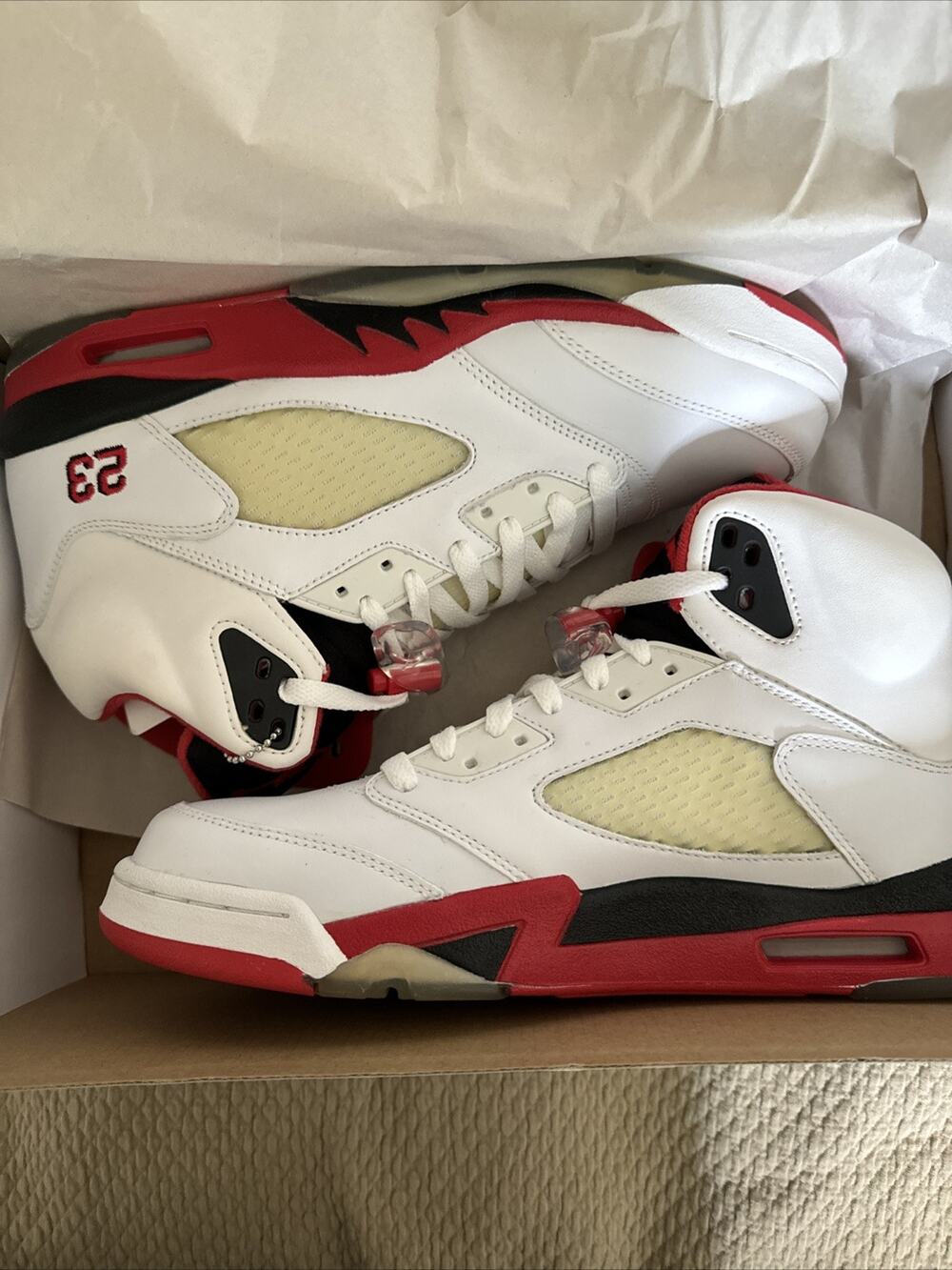 2006 Jordan 5 Fire Red-black Size 10.5